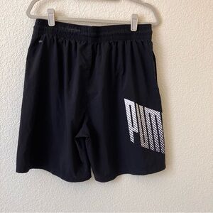Puma Men's Black DryCell  Shorts Large used good condition